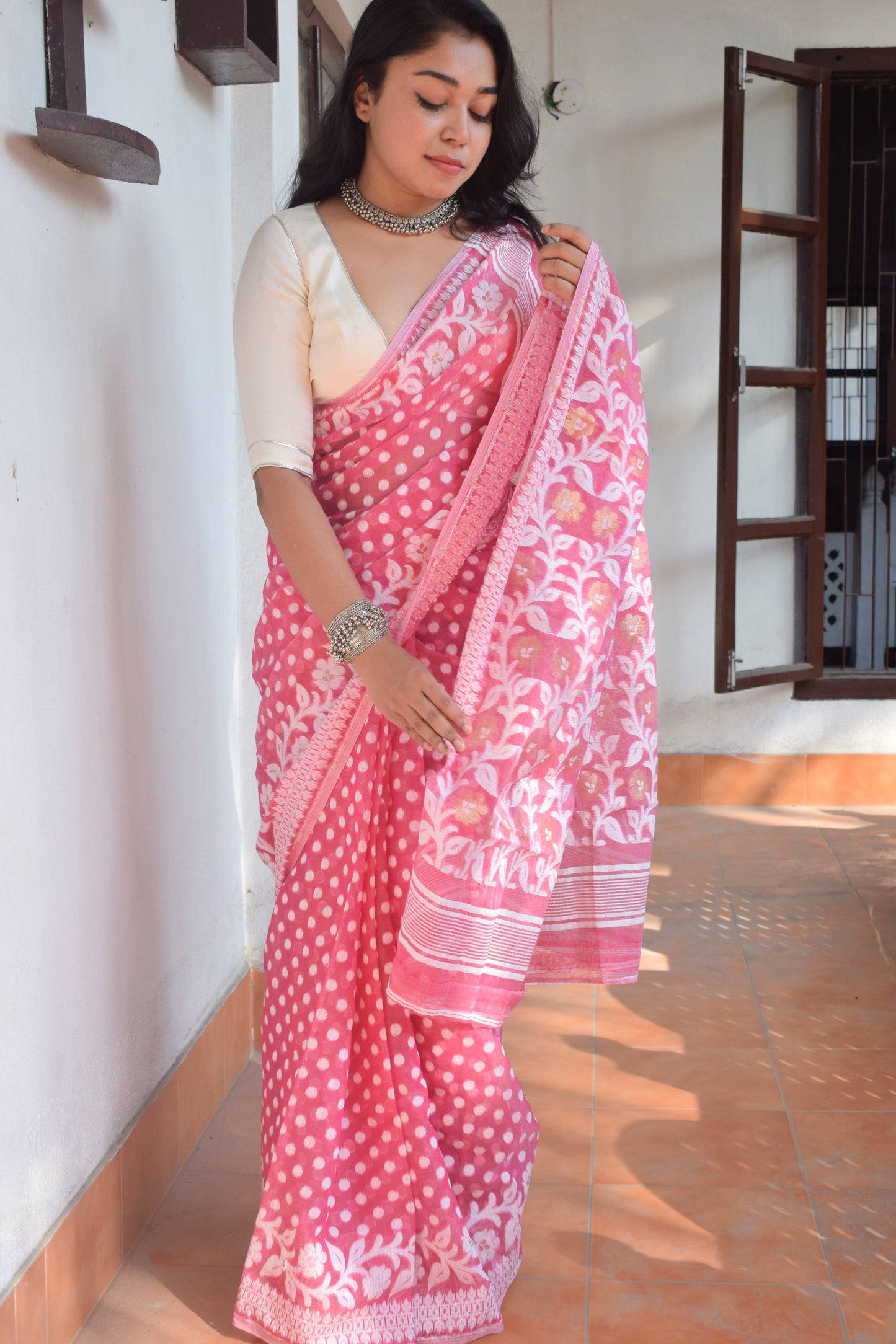 Gulabi Jamdani Saree