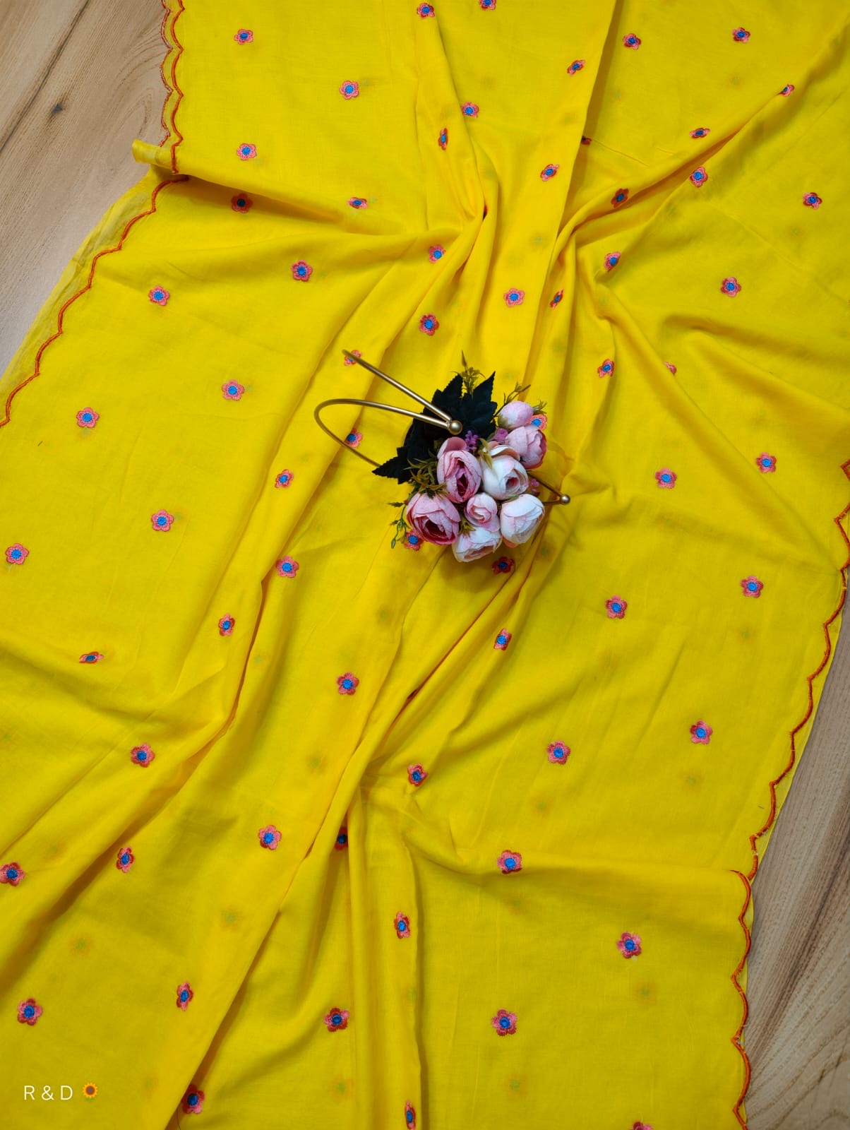 Scallop Mul Saree