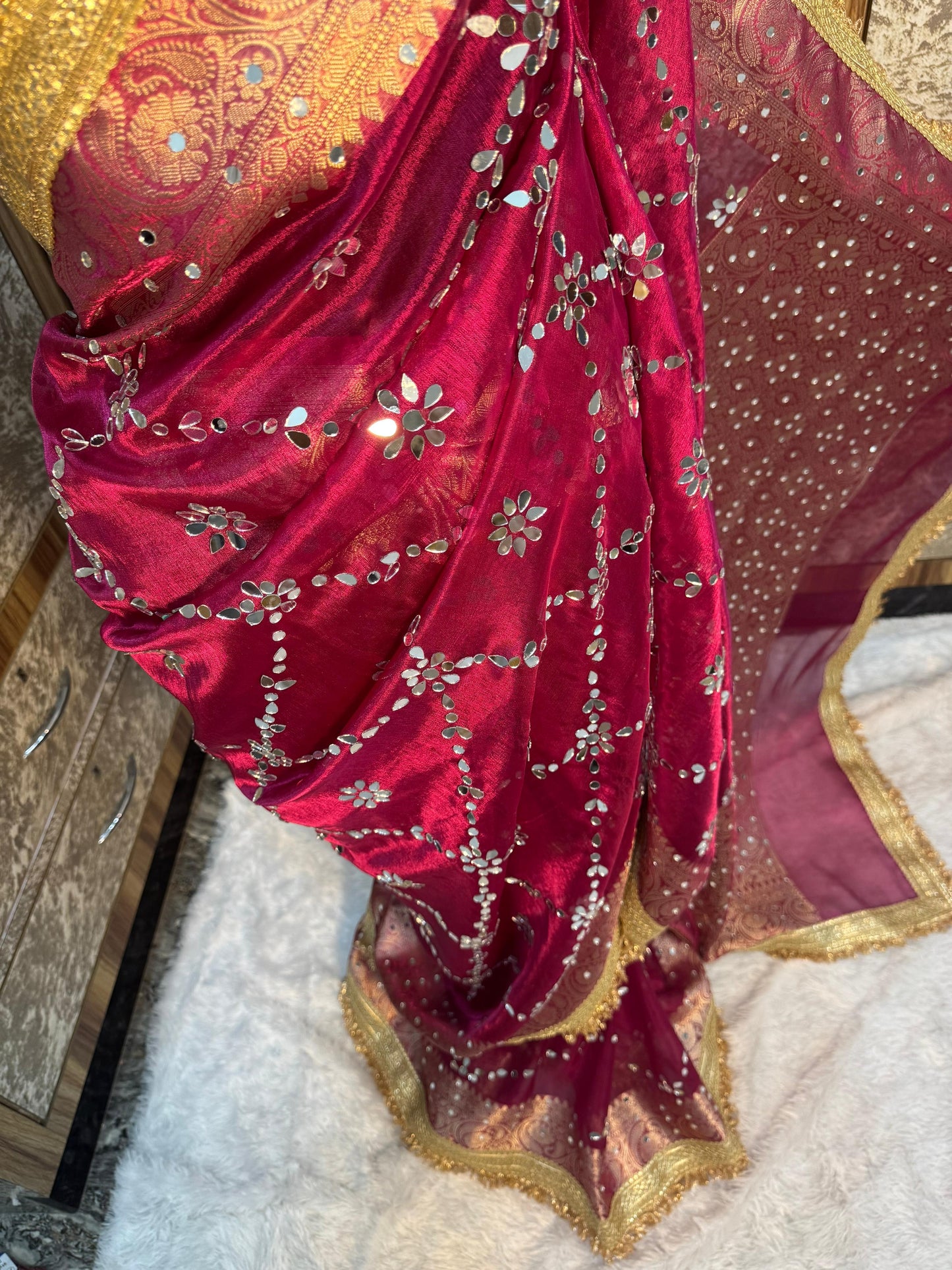 Tamanna Tissue Silk Saree (red)