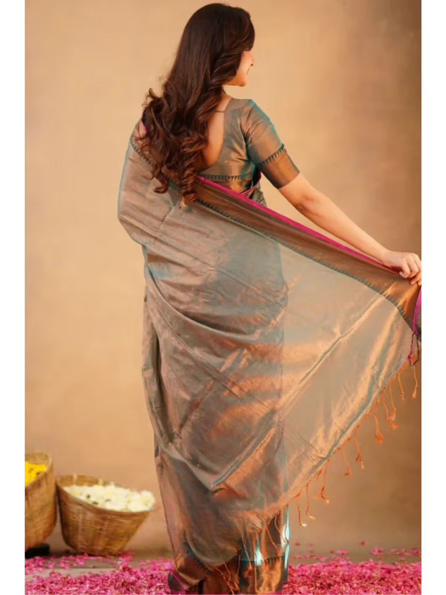 Trina Mul Saree