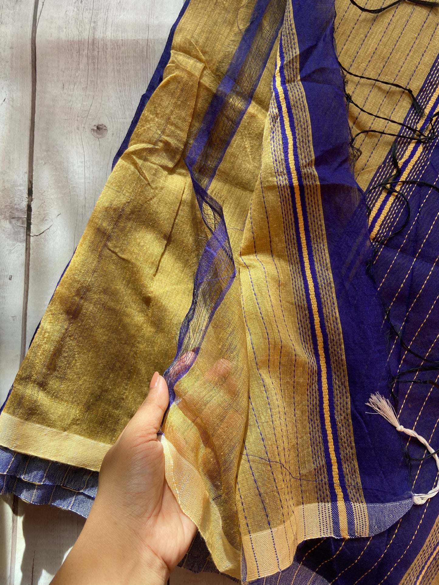 Neel Khadi Saree