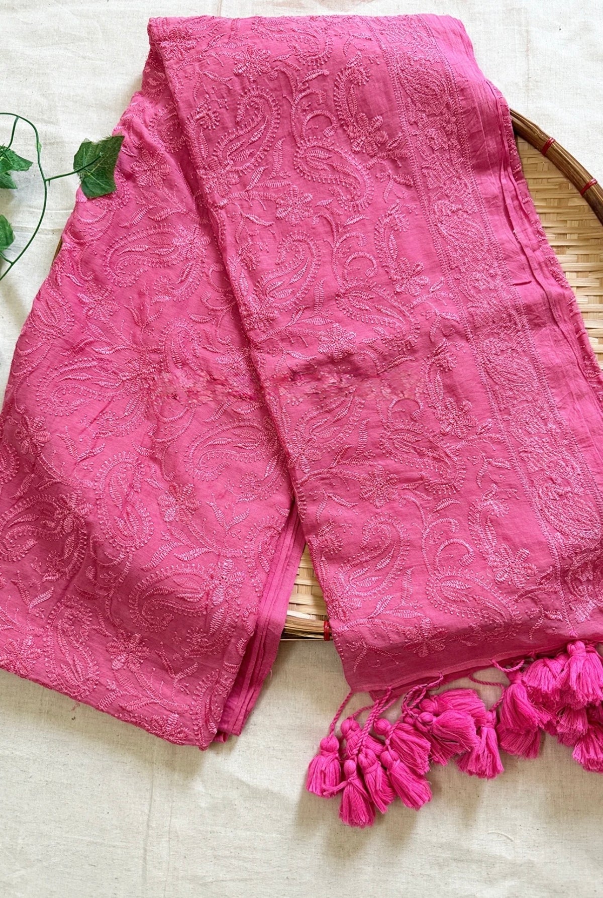 Netra Chikan Saree (pink)