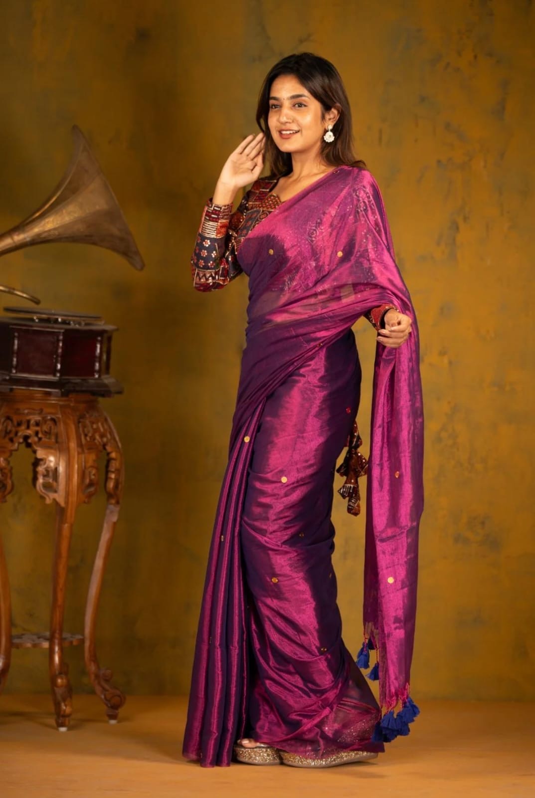 Chumki Tissue Saree