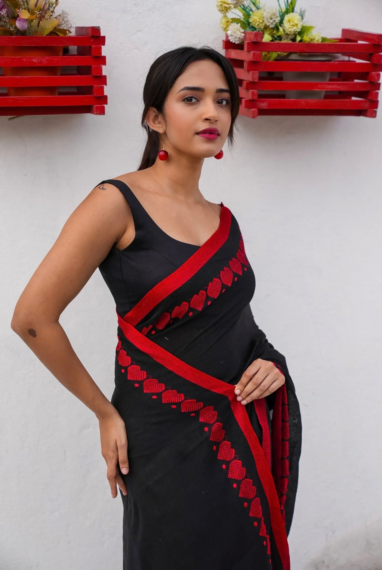 Tia Black Saree