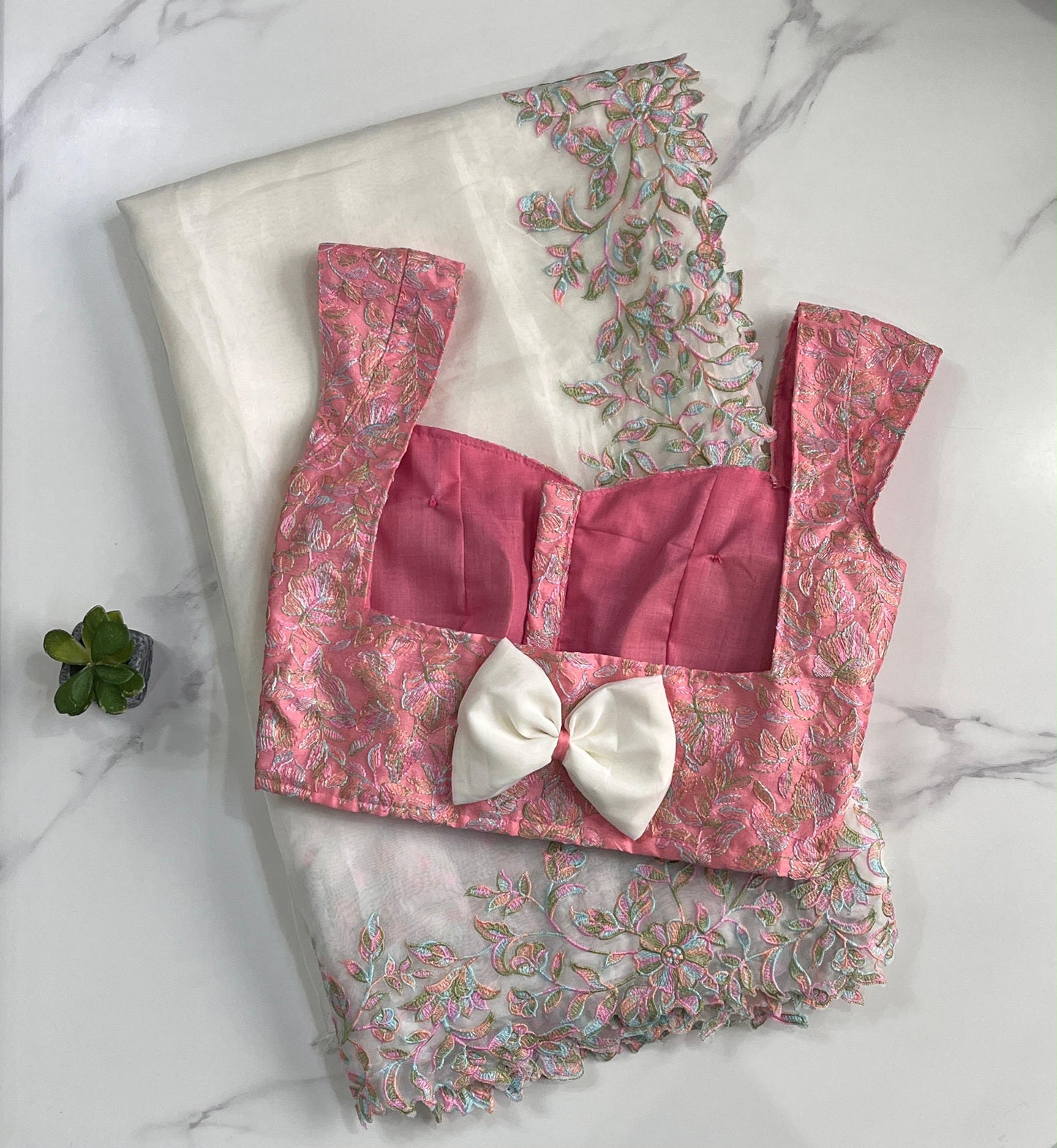 Aditiya Organza Saree
