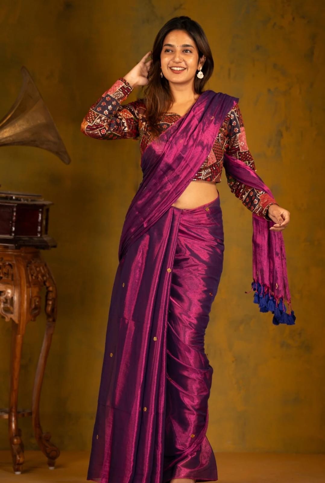 Chumki Tissue Saree