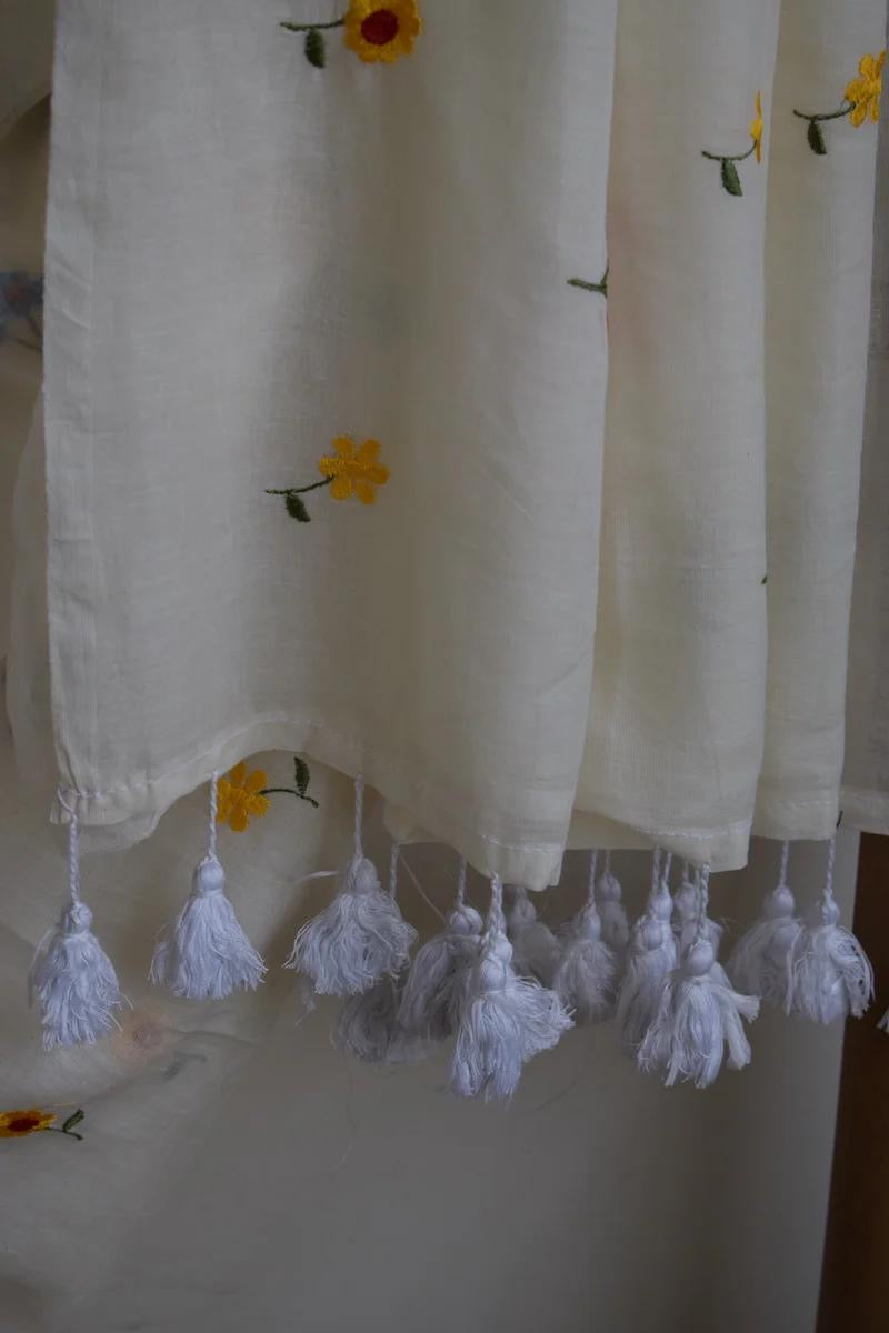 Wildflower White Mul Saree