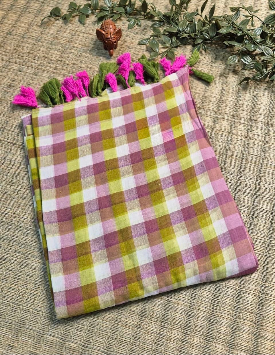 Ila Checked Mul Saree