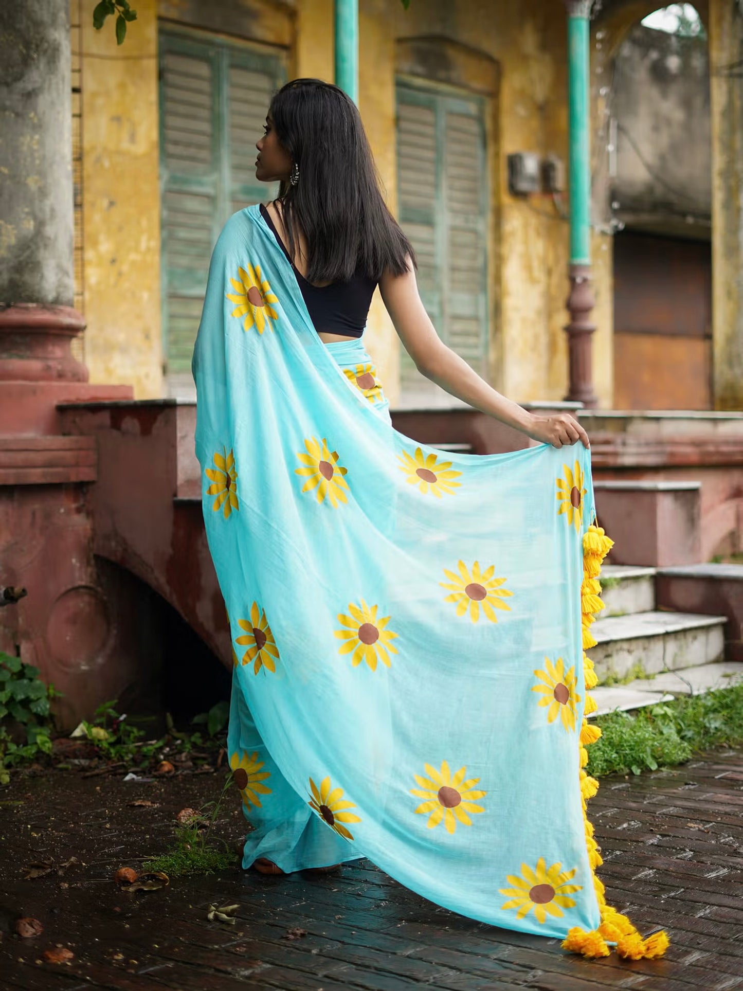 Surajmukhi Blue Mul Saree
