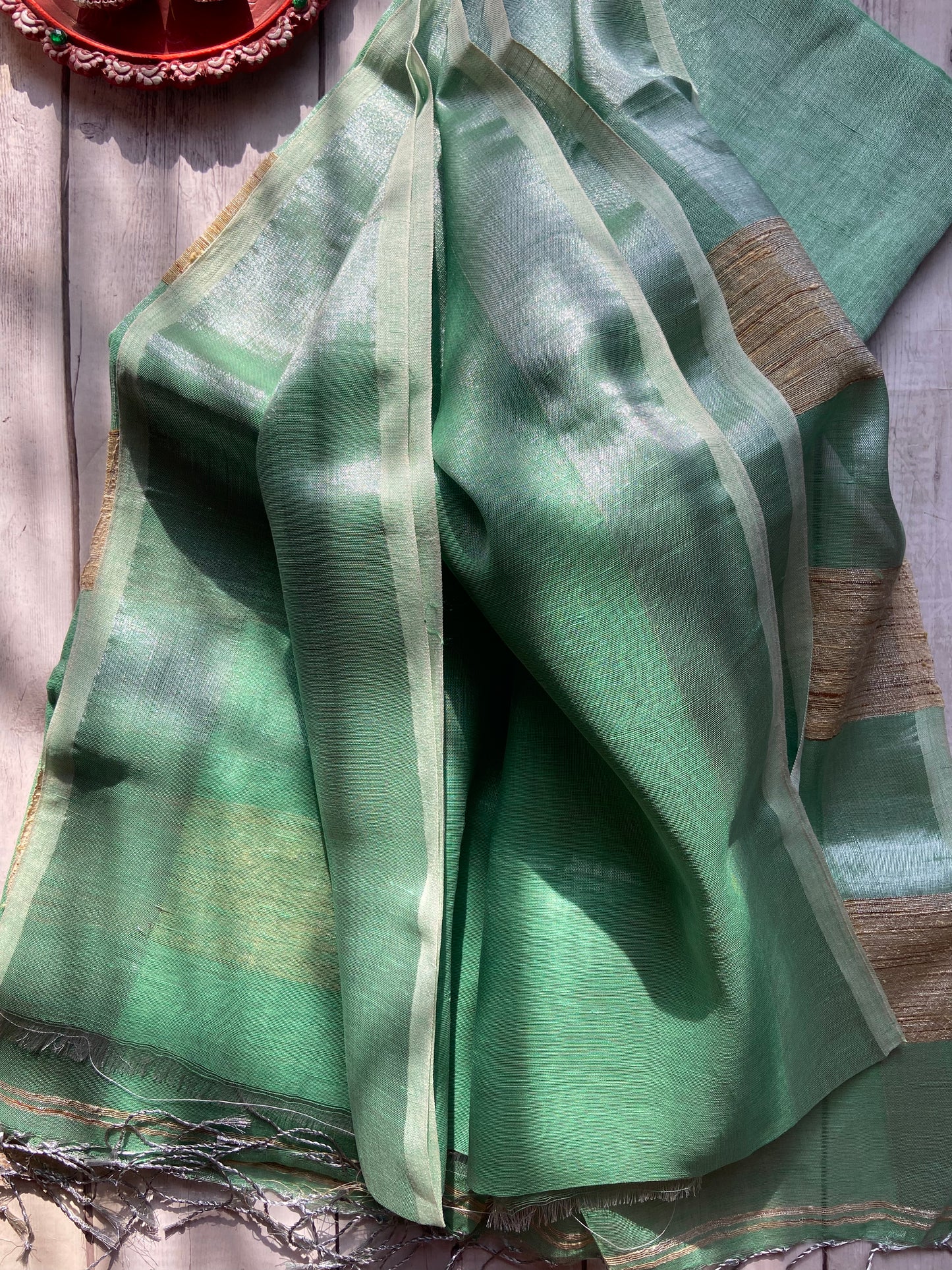 Sea Silver Zari Linen Saree