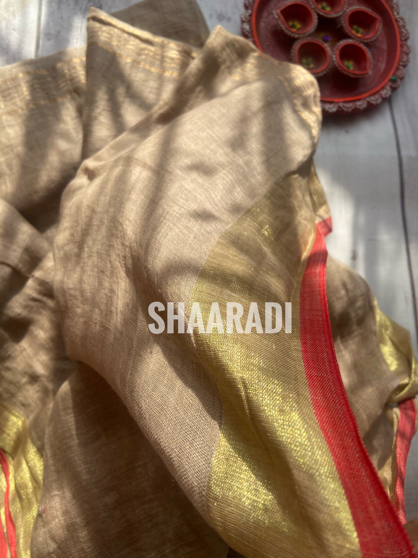 Goldy Beige Linen Saree