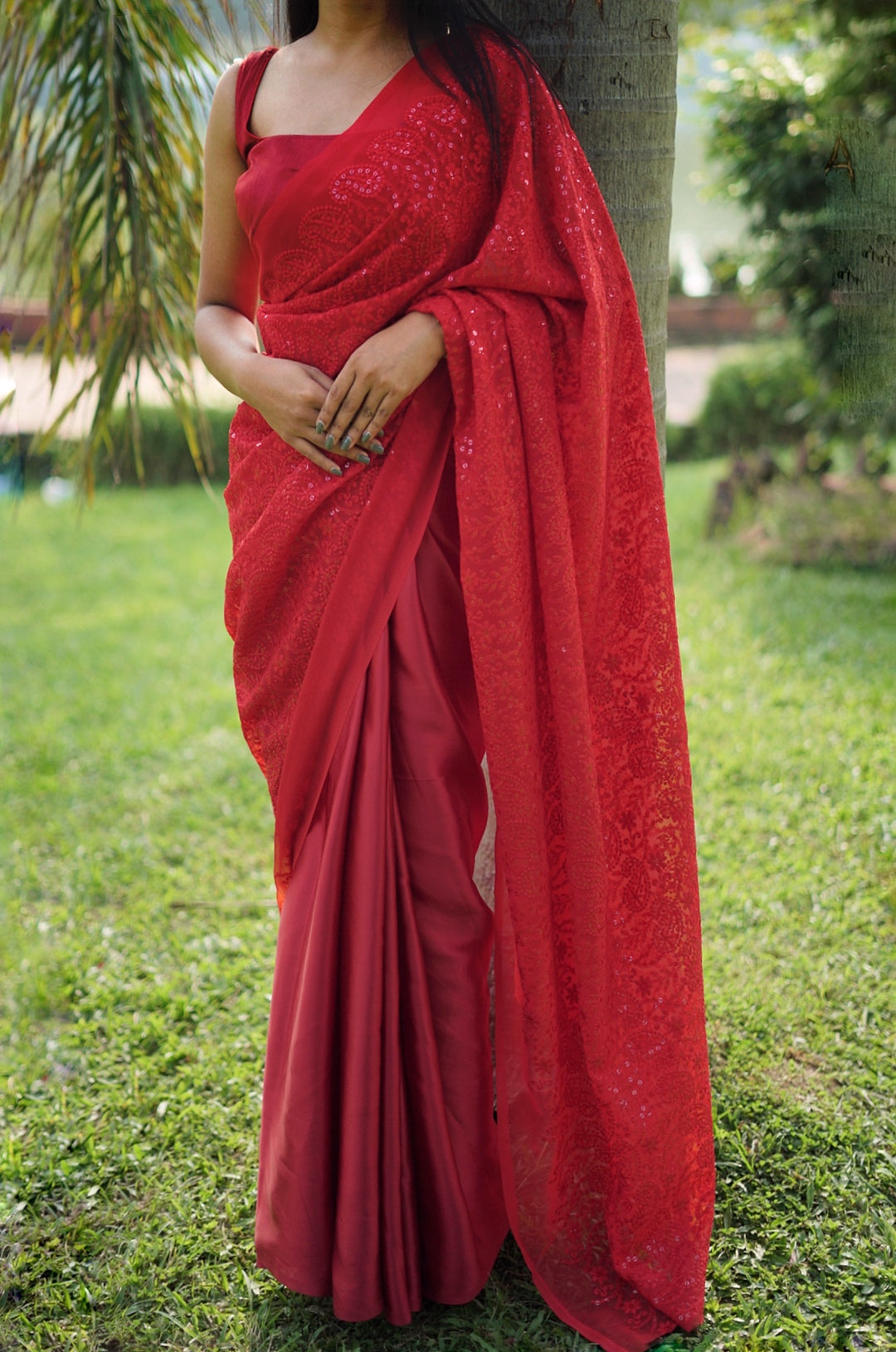 Sequinned Red Saree