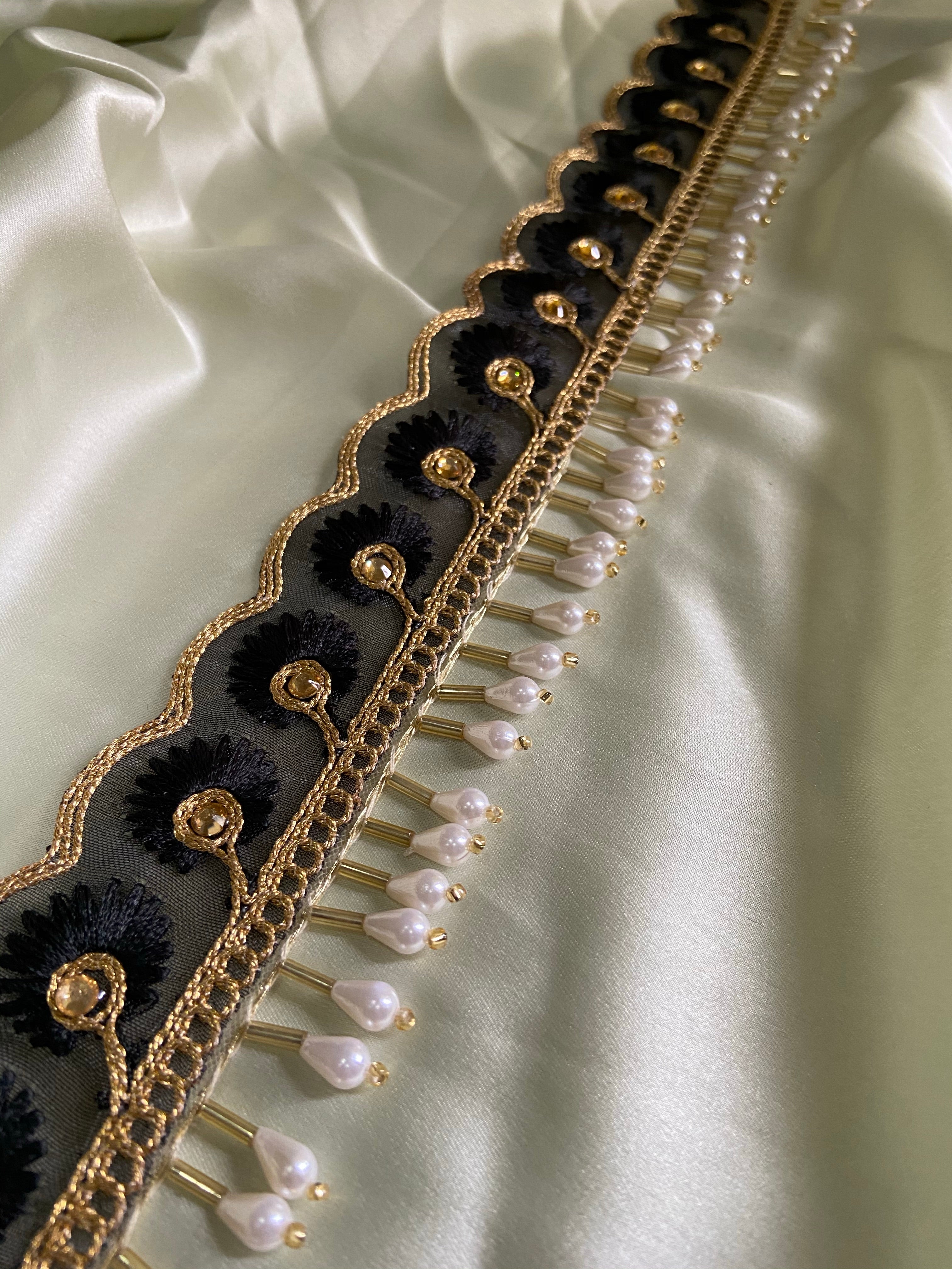 Floral Pearl Embellished Belt
