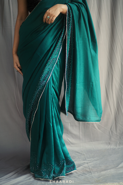 Buy Ruchika Fashion Peacock Green Cotton Solid Silver Zari Weave Saree with  Blouse Piece Online at Best Prices in India - JioMart.